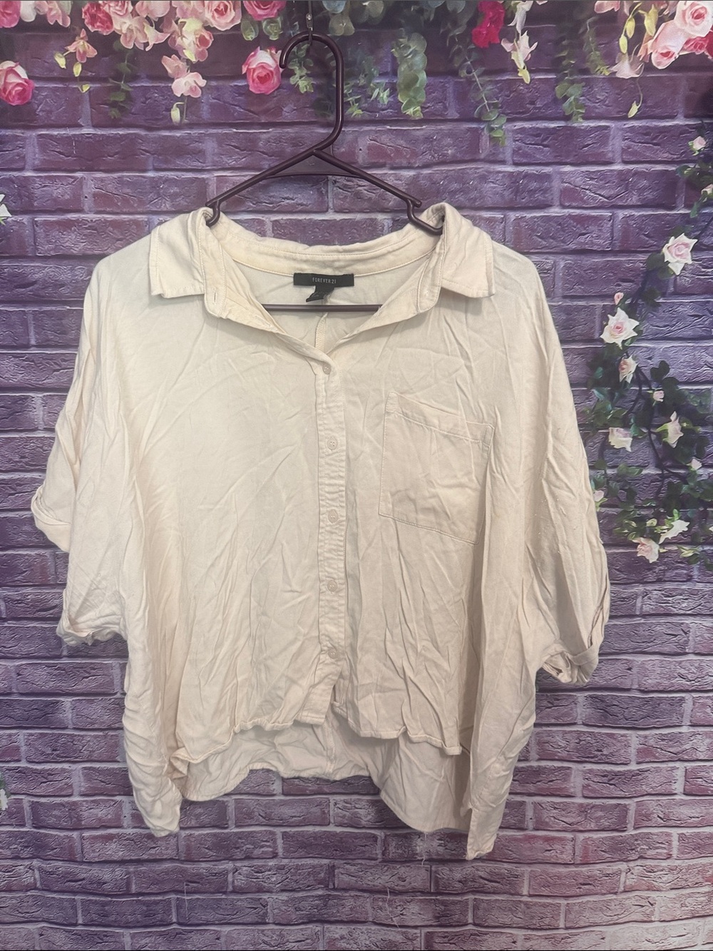 Forever 21 Cream Button-Down Shirt crop style large